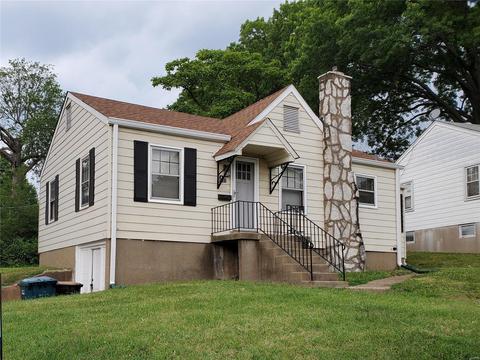 5301 Kirkland Dr, Saint Louis, MO 63121 photo 3