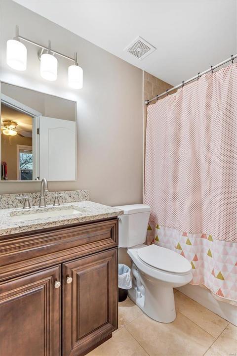 530 Overlook Ter, Eureka, MO 63025 photo 28