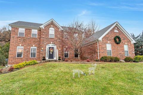530 Overlook Ter, Eureka, MO 63025 photo 1