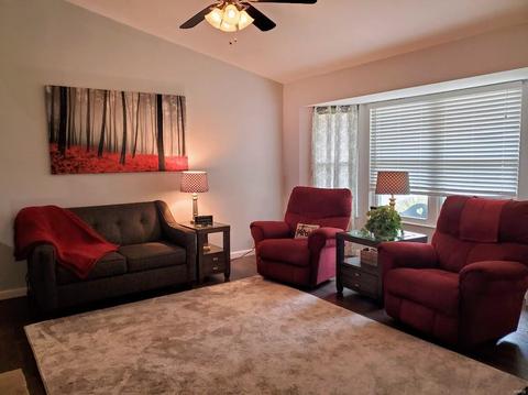 800 N Valleywind, O'fallon, MO 63366 photo 2