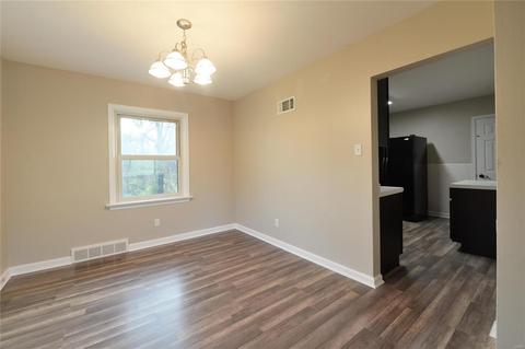 1302 Stein Rd, Saint Louis, MO 63135 photo 6