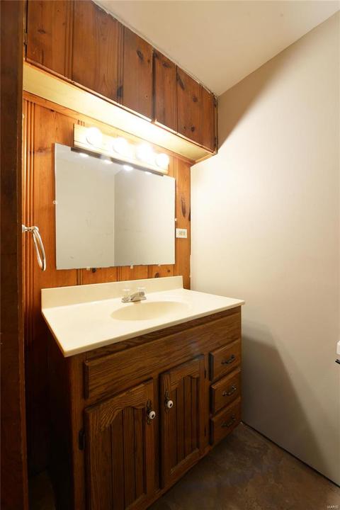 1302 Stein Rd, Saint Louis, MO 63135 photo 28