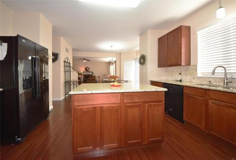 686 Whispering Willow Dr, O'fallon, MO 63366 photo 17