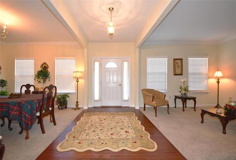 686 Whispering Willow Dr, O'fallon, MO 63366 photo 7