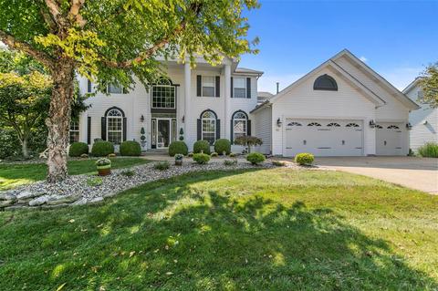 749 Castle Ridge Dr, Ballwin, MO 63021 photo 1