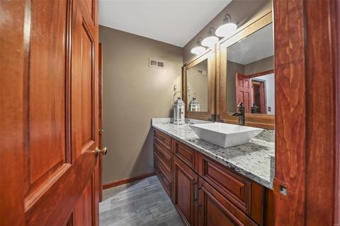 749 Castle Ridge Dr, Ballwin, MO 63021 photo 58