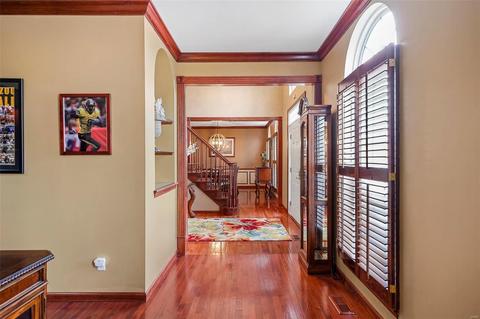 749 Castle Ridge Dr, Ballwin, MO 63021 photo 17