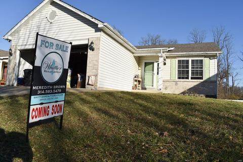 504 Chatham, O'fallon, MO 63366 photo 2