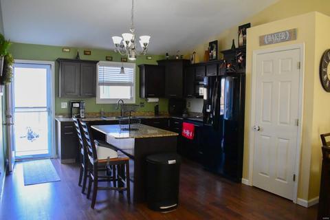 504 Chatham, O'fallon, MO 63366 photo 9