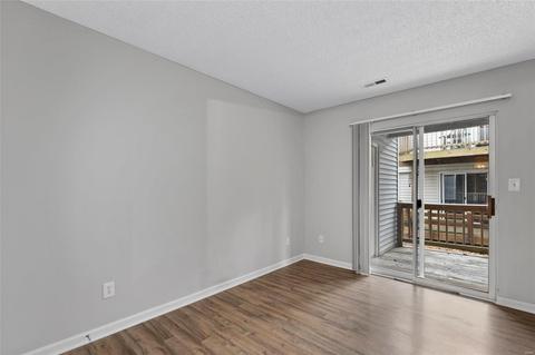 8806 Eager Rd, Saint Louis, MO 63144 photo 9