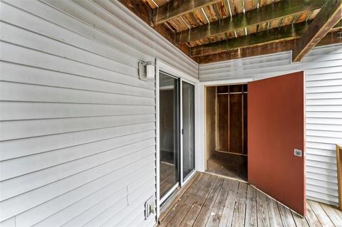 8806 Eager Rd, Saint Louis, MO 63144 photo 13