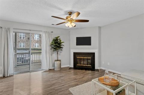 8806 Eager Rd, Saint Louis, MO 63144 photo 4