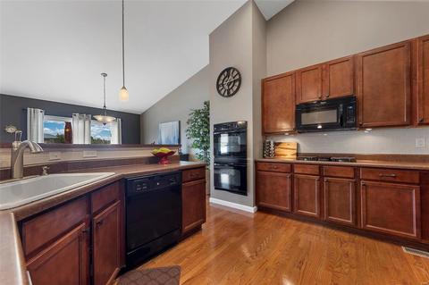 229 Crystal Ridge Dr, O'fallon, MO 63366 photo 8