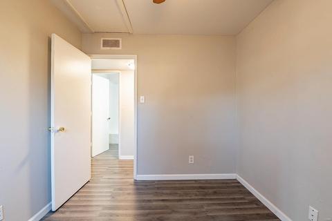 204 Allen, O'fallon, MO 63366 photo 15