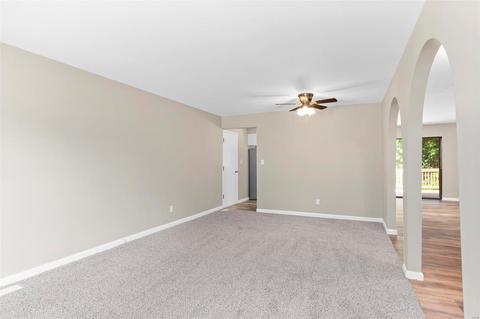 461 Ballwood Dr, Ballwin, MO 63021 photo 14