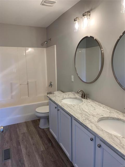 1807 Briarcommon Dr, Lake Saint Louis, MO 63367 photo 8