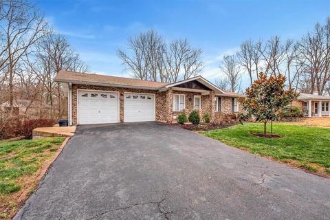 308 Forest Run Dr, Eureka, MO 63025 photo 1