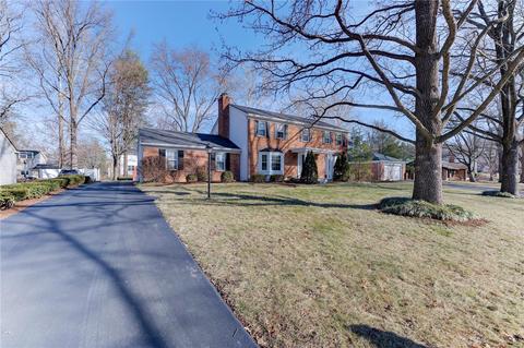 1077 Charolais Dr, Ballwin, MO 63011 photo 25
