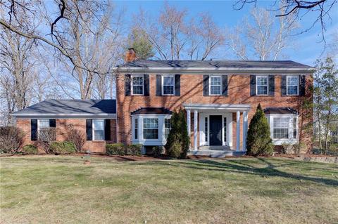 1077 Charolais Dr, Ballwin, MO 63011 photo 1
