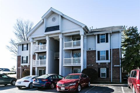 4333 Arrow Tree #E, Saint Louis, MO 63128 photo 3