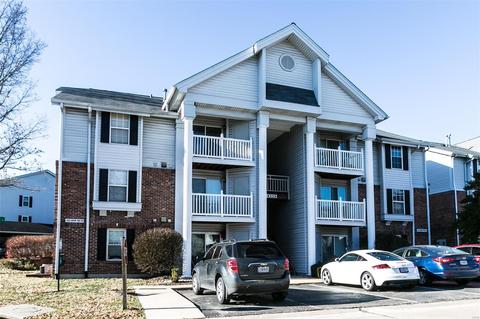 4333 Arrow Tree #E, Saint Louis, MO 63128 photo 1