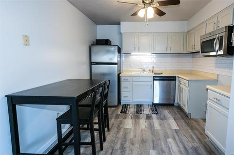 4333 Arrow Tree #E, Saint Louis, MO 63128 photo 10