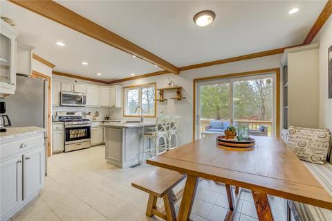 808 Timberfield, Ballwin, MO 63021 photo 6