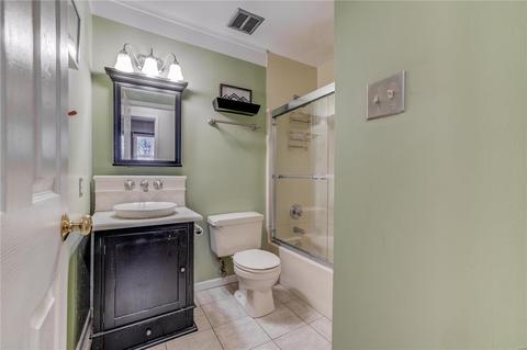 808 Timberfield, Ballwin, MO 63021 photo 14