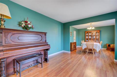658 Showplace, Ballwin, MO 63021 photo 3