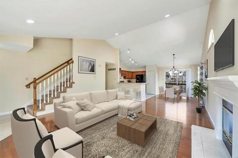661 Brook Meadow Dr, Ballwin, MO 63021 photo 7