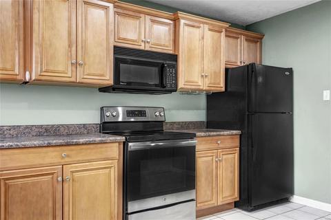 6 Queen Cir, O'fallon, MO 63366 photo 9