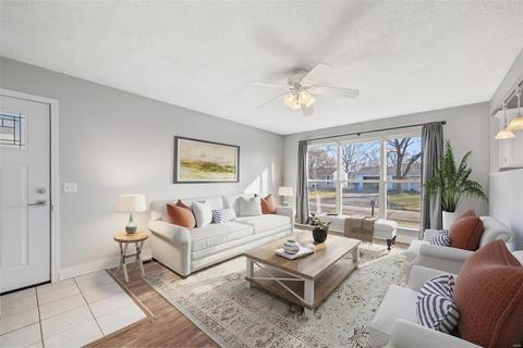 2415 Lowell, O'fallon, MO 63368 photo 4