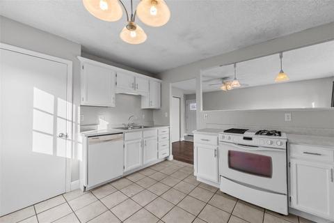 2415 Lowell, O'fallon, MO 63368 photo 10