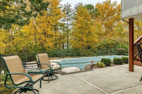 1238 Chavaniac Dr, Ballwin, MO 63011 photo 50