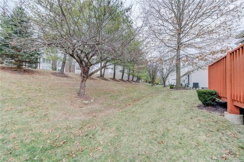 1537 Forest Springs Dr, Ballwin, MO 63021 photo 31