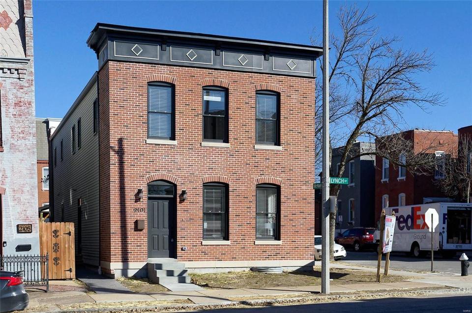 2101 Lynch St, Saint Louis, MO 63118 24 Photos MLS 22000558 Movoto
