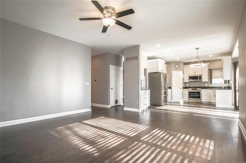 1067 Johanna Dr, Ballwin, MO 63021 photo 7