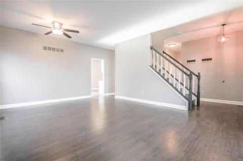 1067 Johanna Dr, Ballwin, MO 63021 photo 14