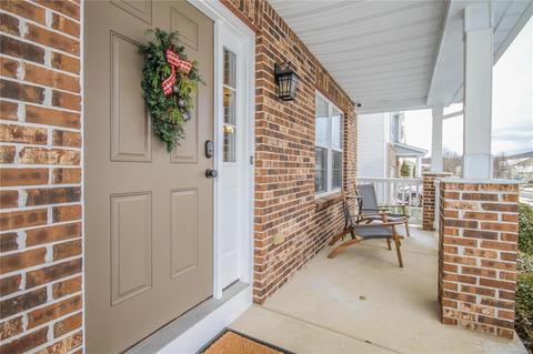 828 Ashton Way Cir, Eureka, MO 63025 photo 2
