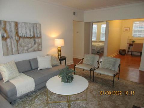 8054 Davis #80542N, Saint Louis, MO 63105