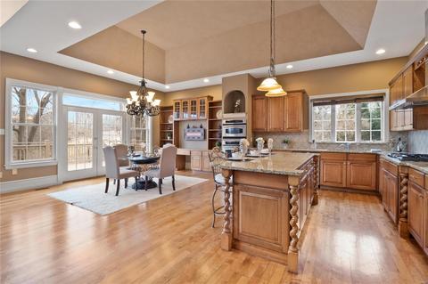 16867 Eagle Bluff Ct, Chesterfield, MO 63005 photo 11