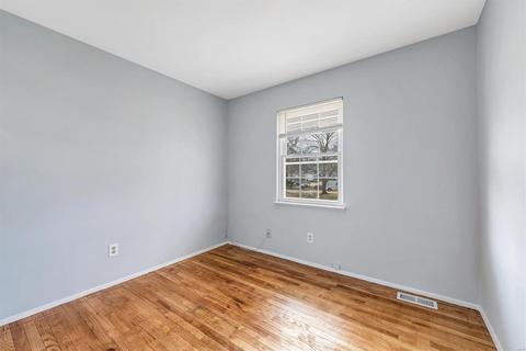 500 Clarington Dr, Ballwin, MO 63011 photo 13