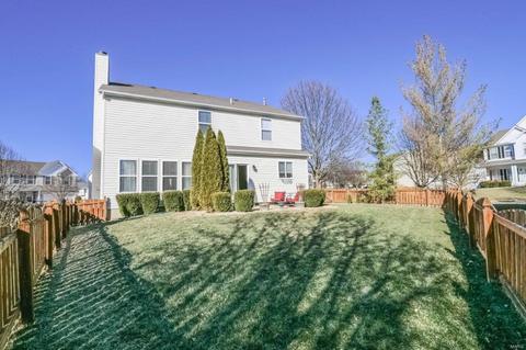 402 Copper Tree Trl, O'fallon, MO 63368 photo 25