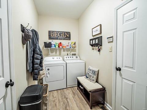 402 Copper Tree Trl, O'fallon, MO 63368 photo 14