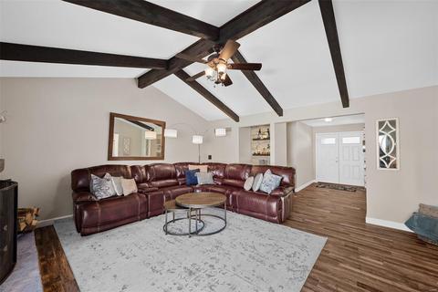 716 Barham Down Dr, Ballwin, MO 63011 photo 16