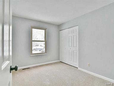 620 Hickory Knoll Ct, Ballwin, MO 63021 photo 8