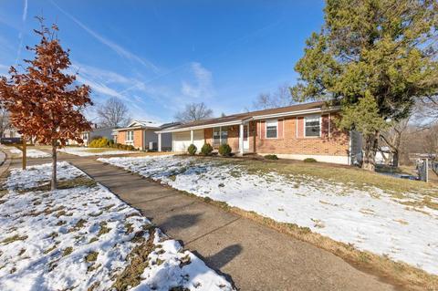 677 Cedar Run Dr, Ballwin, MO 63021 photo 3