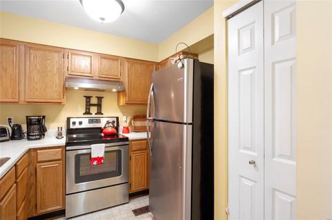 832 Woodside Trl, Ballwin, MO 63021 photo 7