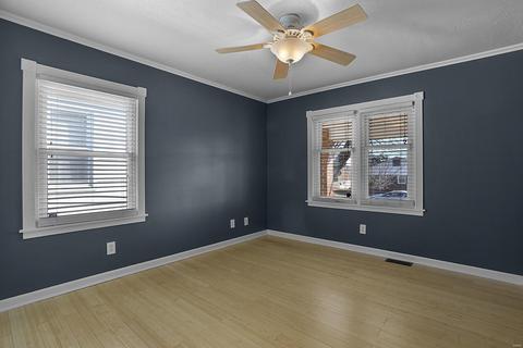 7423 Sharp Ave, Saint Louis, MO 63116 photo 12
