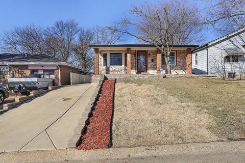 7423 Sharp Ave, Saint Louis, MO 63116 photo 1